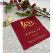 Kişiye Özel Kırmızı Üzeri Gold Yaldızlı Love Baskılı Peçete 50 Adet